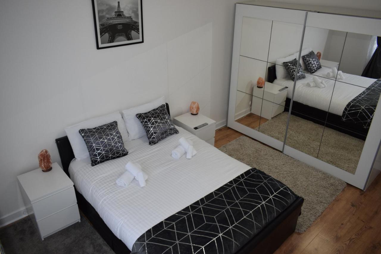 Glasgow Lovely Apartment D&N Luaran gambar